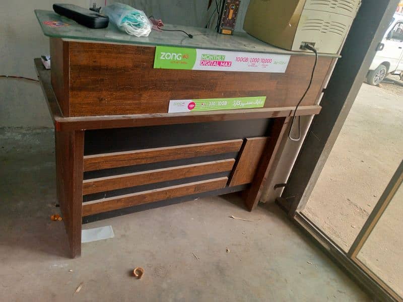 shop Counter for Sale 0