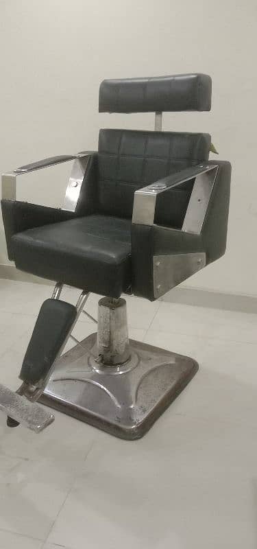 Salon Chairs 1