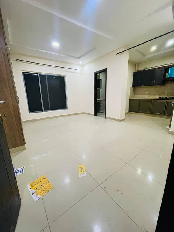 1 bedroom non furnished apartment available for rent in bahria town phase 4 civic center 6