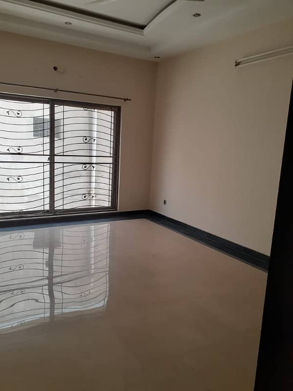 1 kanal upper portion is available for rent in wapda town 4