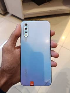 vivo s1