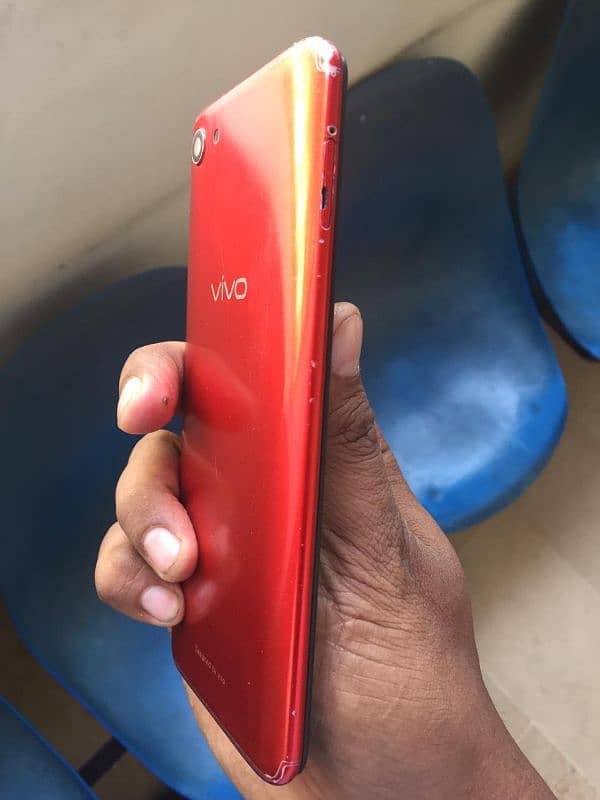 Vivo y81s 6GB 128GB Doul Sim 4G LTE Pta approved exchange possible 8