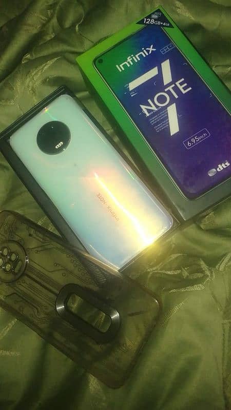 infinix note 7 4GB 128gb 0