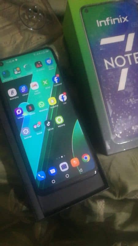 infinix note 7 4GB 128gb 1