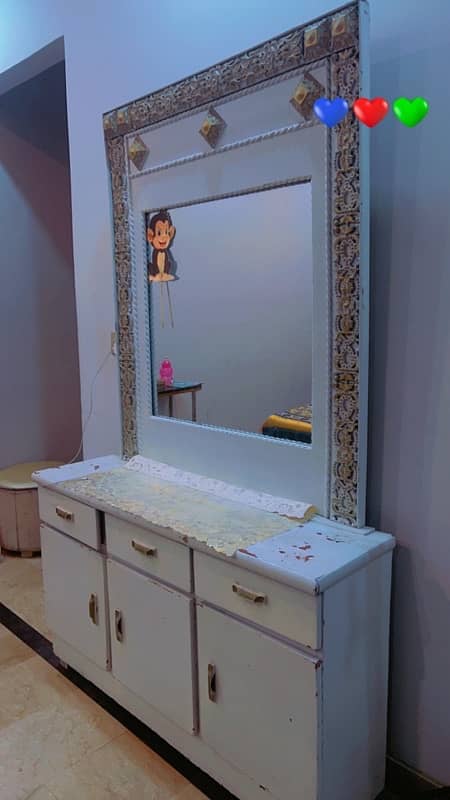 dressing Table 1