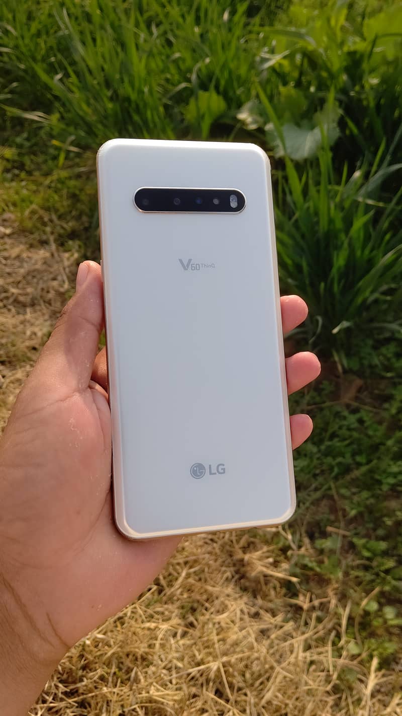 LG V60 ThinQ 5G. . . call wtps nubr 0370.50. 34.427 1