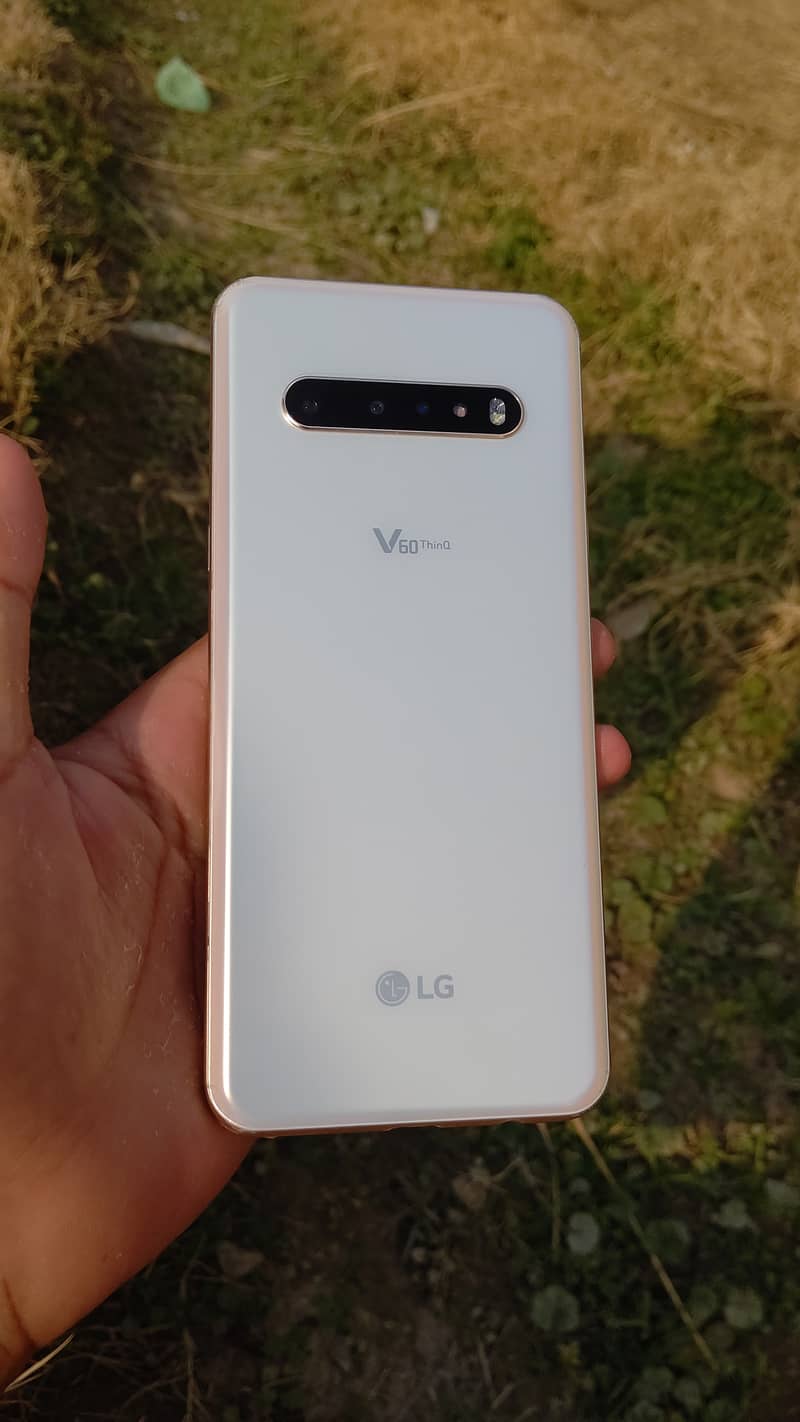 LG V60 ThinQ 5G. . . call wtps nubr 0370.50. 34.427 5