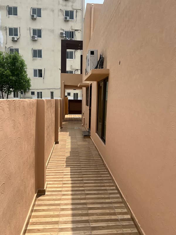 10 MARLA HOUSE FOR SALE IN BAHIRA TOWN LAHORE 1