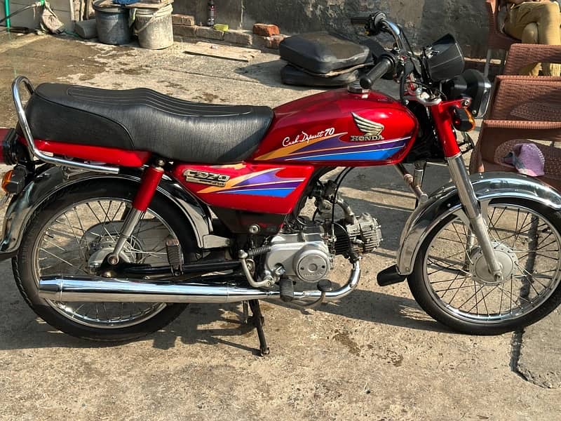 Honda CD 70 4