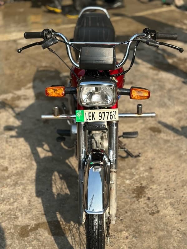 Honda CD 70 6