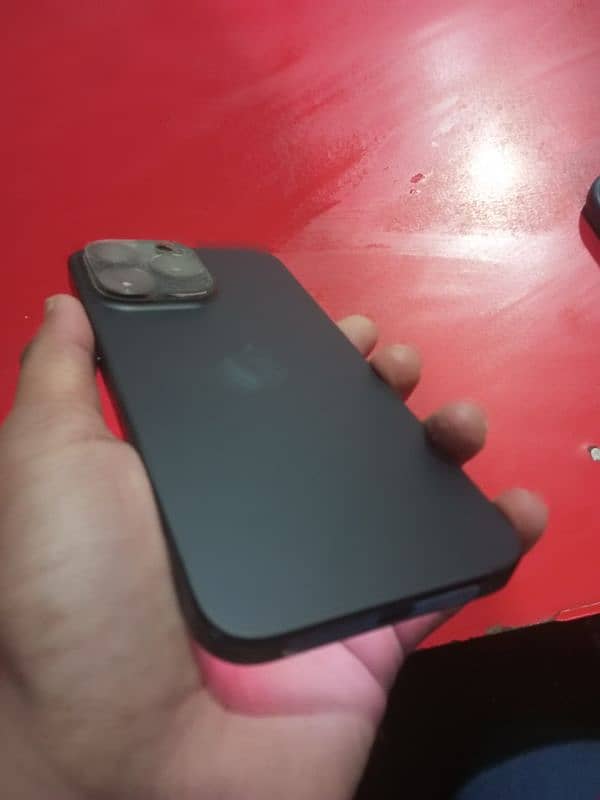 iphone 15 pro 512gb non pta 11month use only 10/10 full box. 1