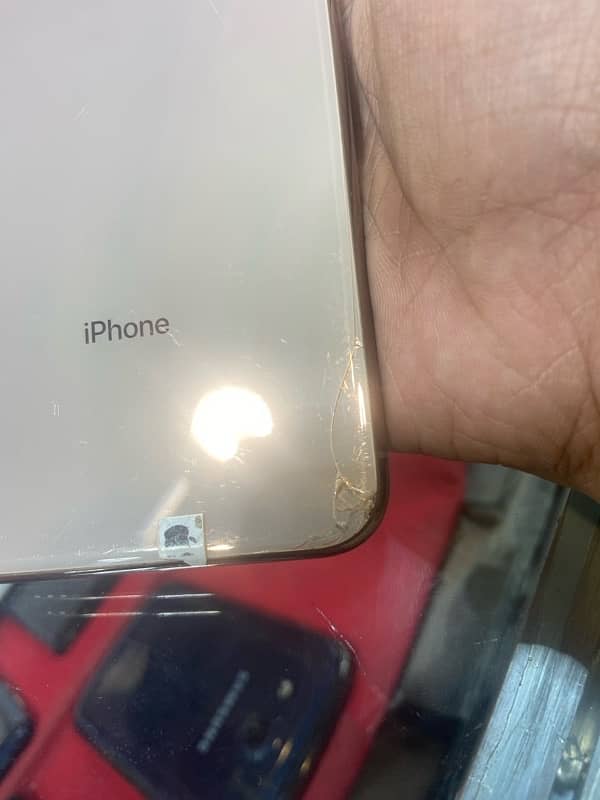 iPhone XS max64gp factory unlock golden colour 1