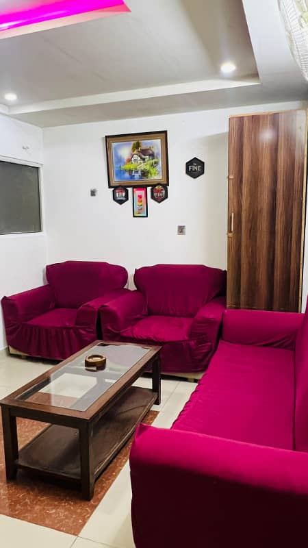 One bedroom fully furnished for rent perday weekly, monthly 3