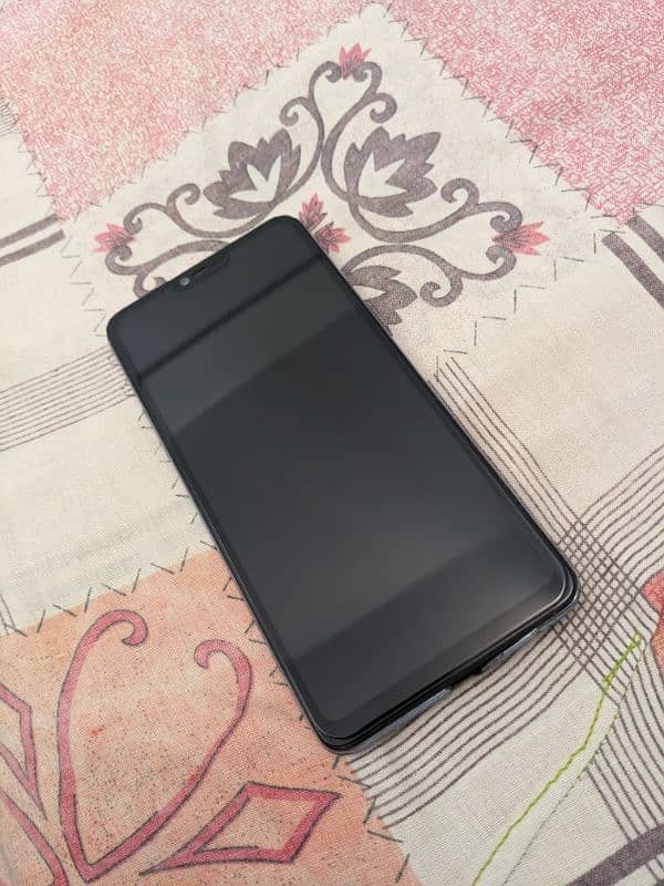 OPPO F7 2