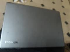 Toshiba laptop 4 gb ram 500gb rom