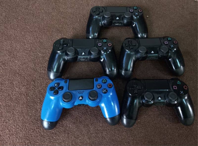 ps4 Orignal and Master copy Controller available 0