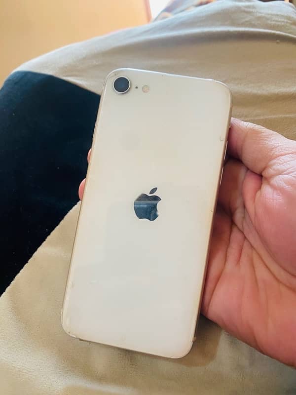 iphone SE 2020 pta approved 1