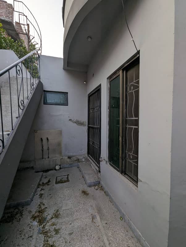 10 Marla Corner Single Storey Sale With Gas 7