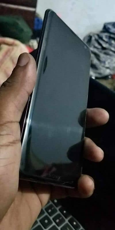 Sony Xperia xz3 for sell 3