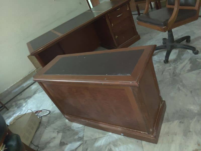 Wooden Office Tables And Wooden Chair 1