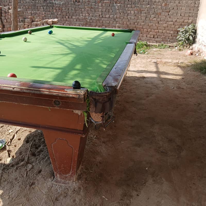 Snooker table 5.10 width and length location chak ghazi Hafizabad 1