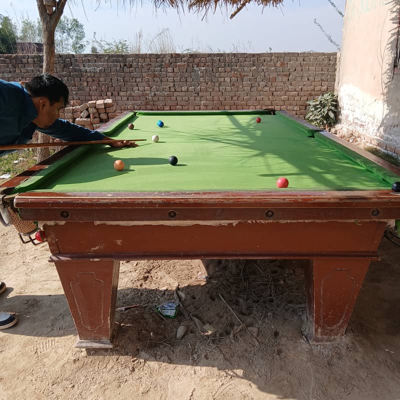 Snooker table 5.10 width and length location chak ghazi Hafizabad 2