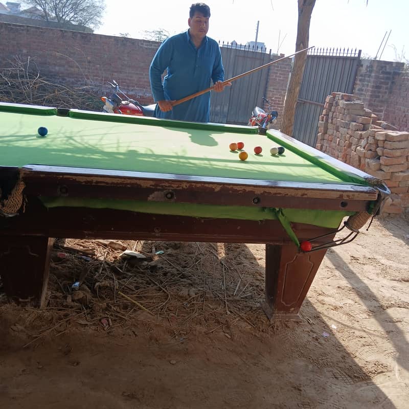 Snooker table 5.10 width and length location chak ghazi Hafizabad 9