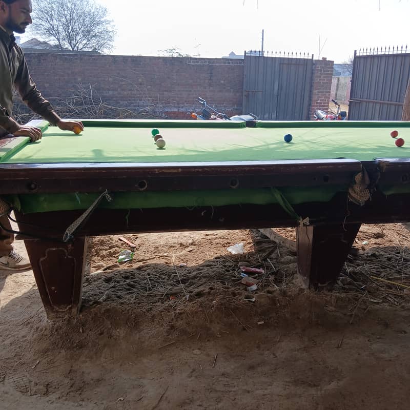 Snooker table 5.10 width and length location chak ghazi Hafizabad 10