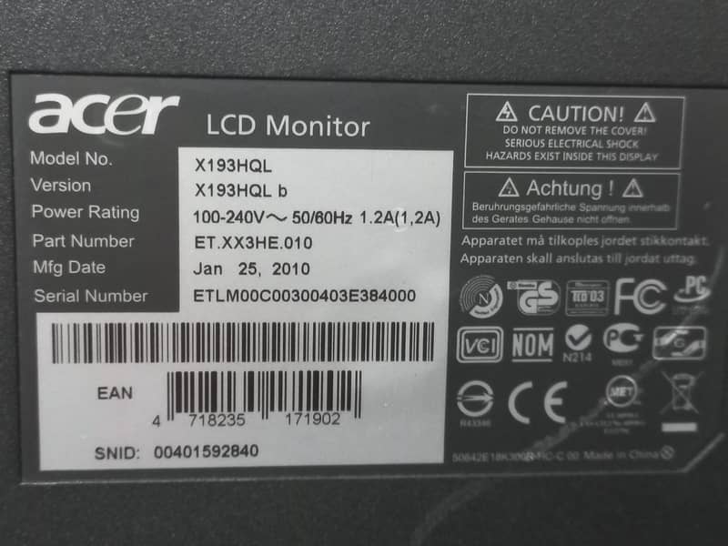 19 Inches LED Moniter 1