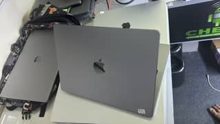 MacBook Pro 14" M3 Ram 8 SSD 512 Excellent Condition