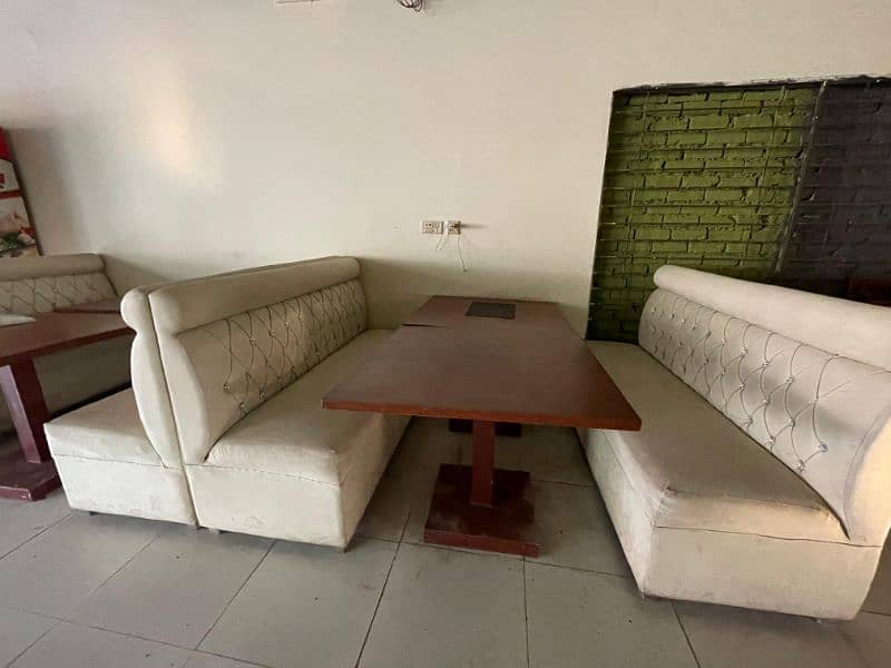 Restaurant Sofa Set 0