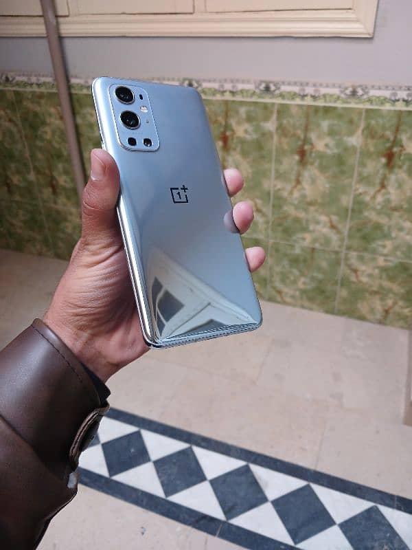 Oneplus 9 Pro| Waterproof | 12/256 1