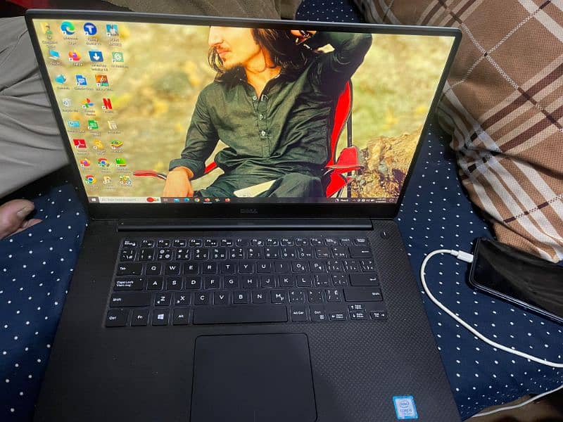 Laptop corei5 7th gen 3