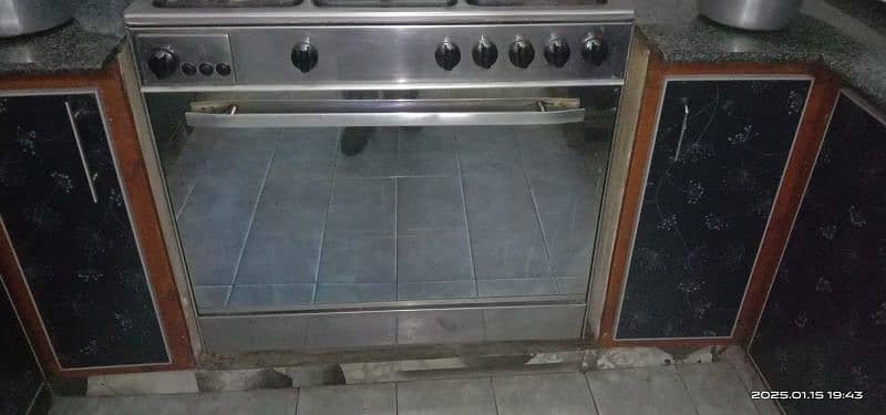 burner-gas-cooking-range kitchen stove, oven, hub, glass door, chula 1