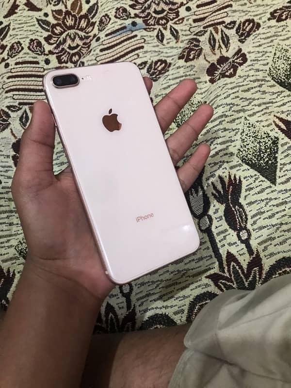 IPHONE 8 PLUS 256 GB PTA APPROVED KAMI PESHI HOJAIEGI 4