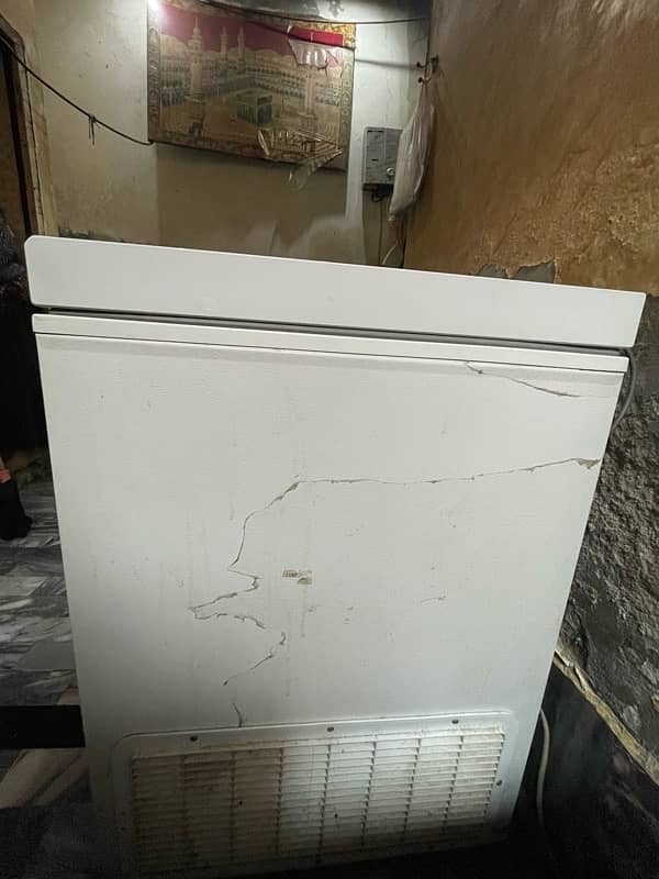 400 Inverter Single Door Freezer 5