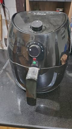 Air Fryer iZone like new