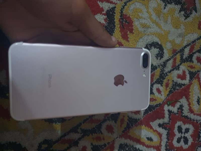 iphone 7plus 128gb PTA approved 1