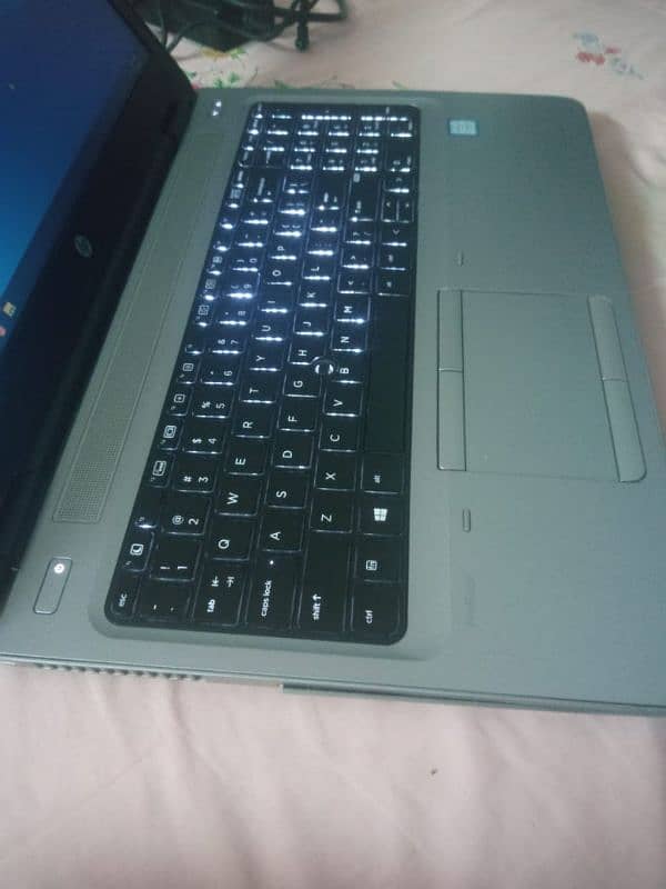 HP ProBook i5 7th gen 650 G3 Graphic machine 3