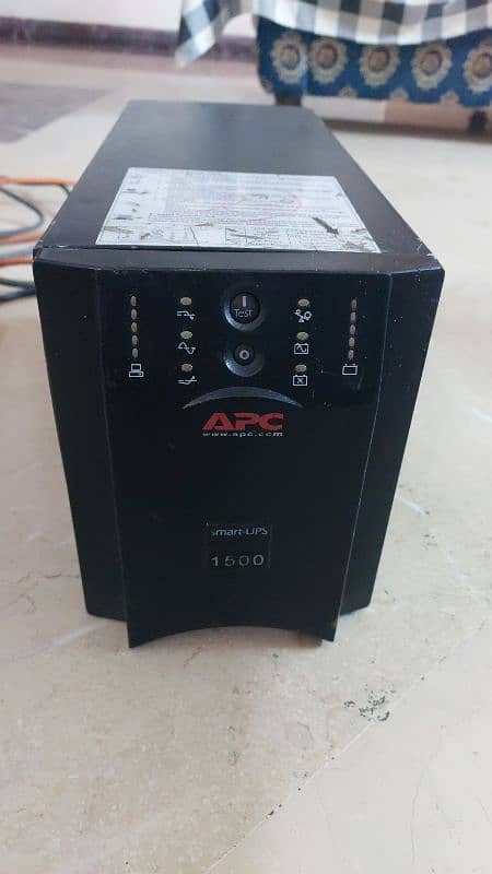 Important American APC UPS for sale 0