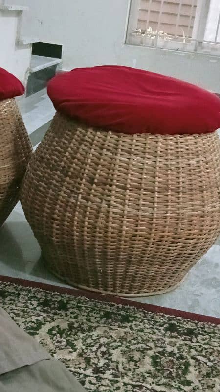 stools with table for sale 0