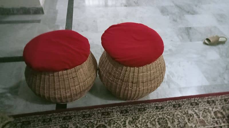 stools with table for sale 1