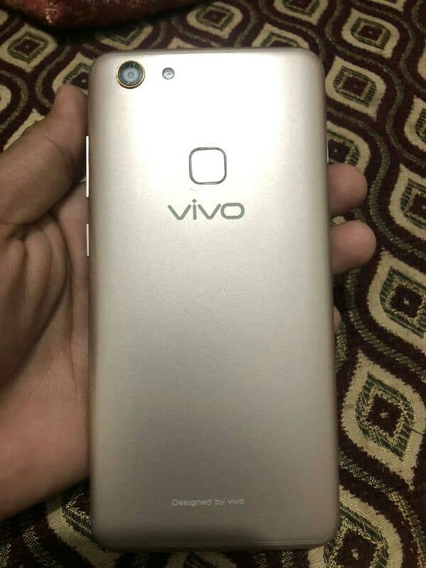 vivo Y75A 4