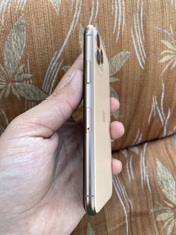 iPhone 11 Pro 256GB 2