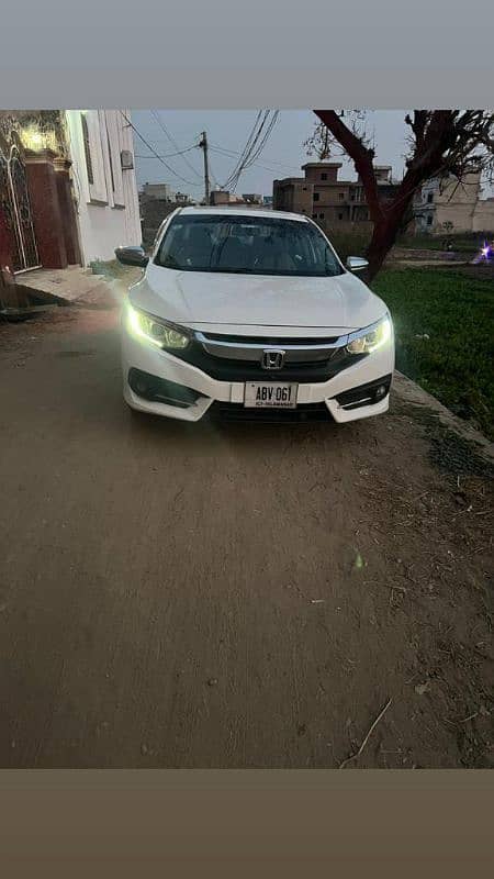 Honda Civic Oriel 2017 3