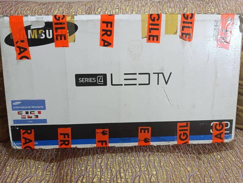 Samsung Led 32 inch with Net Device 6