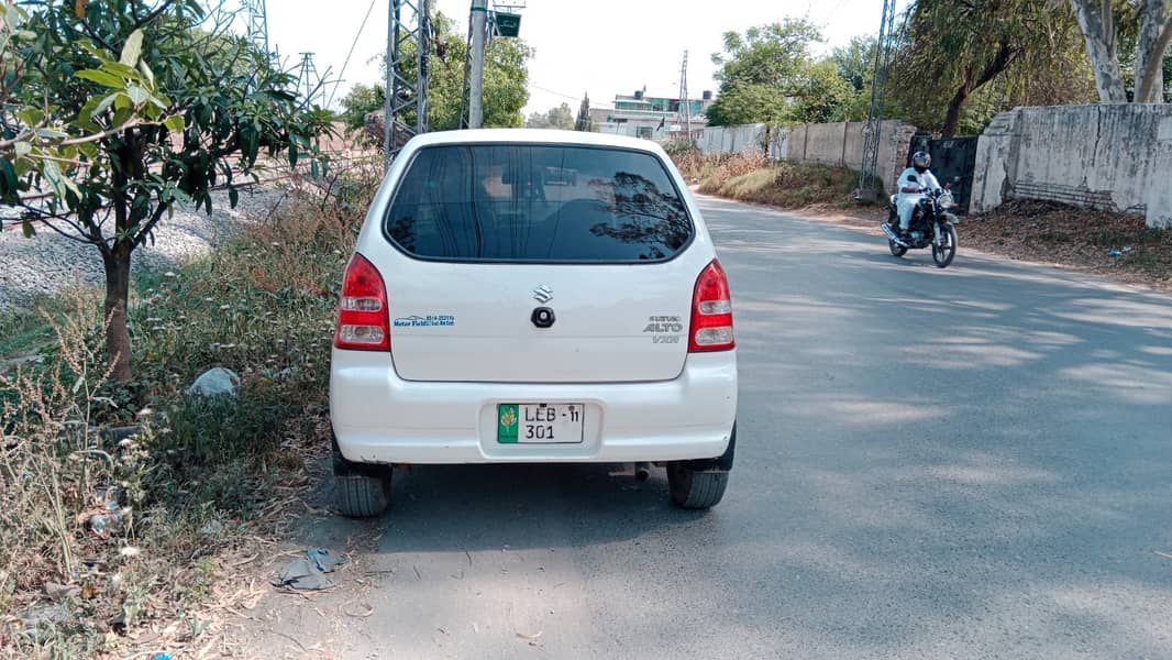 Suzuki Alto 2011 5