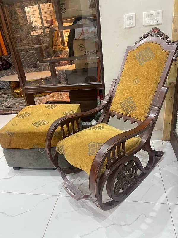 Antique Style Rocking chair with couch 1