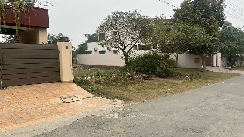 Prime Location Near Houses 1 Kanal 2 Sided Open Residential Plot 133 For Sale In State Life Housing Society Phase 1 Block A 0