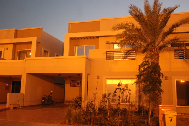 Stunning 235 Square Yards Villa In Precinct 31 Near Eiffel Tower, Bahria Town Karachi 15